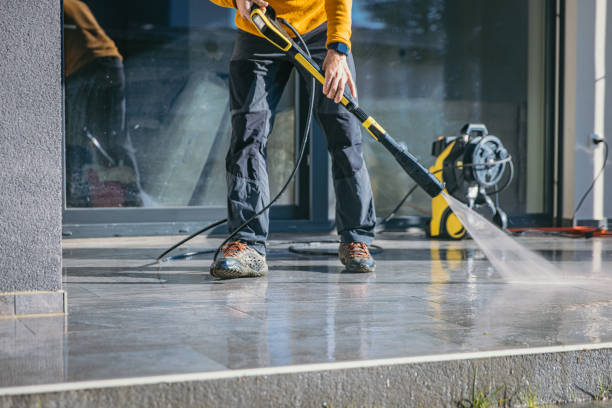 Best Sign and Awning Cleaning  in Gregory, TX